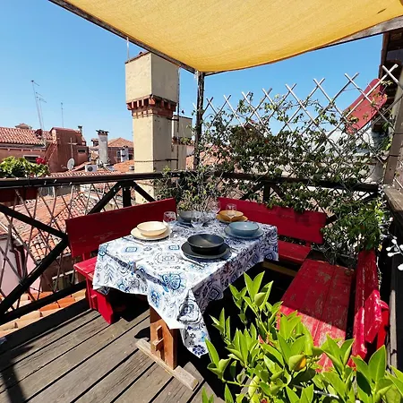 Appartamento Ca Sabrina - Terrace Overlooking The Rooftops Of *